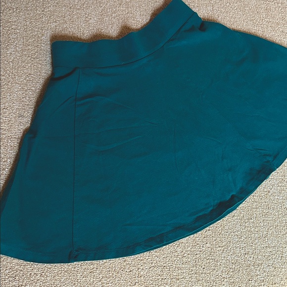 Forever 21 - M - skirt - stretch waistband / elastic - aqua / teal color - mini - Picture 3 of 7